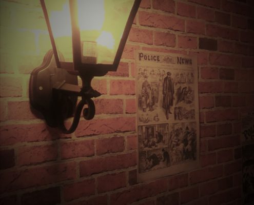 lamp-on-wall
